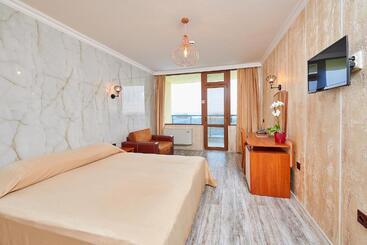 Petar And Pavel Hotel & Relax Center
