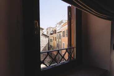 تختخواب و صبحانه Al Palazzetto