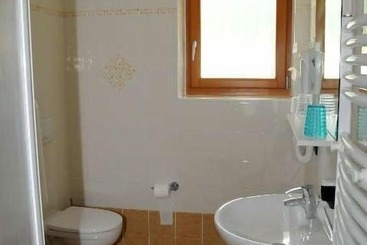 تختخواب و صبحانه Ciamol