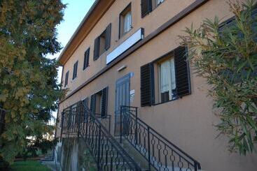 تختخواب و صبحانه Locanda Gaia