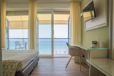 هتل 4 Venti Spa & Wellness