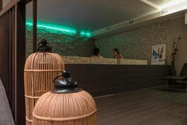 هتل 4 Venti Spa & Wellness