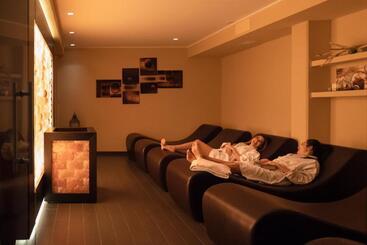 هتل 4 Venti Spa & Wellness