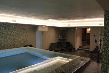 هتل 4 Venti Spa & Wellness