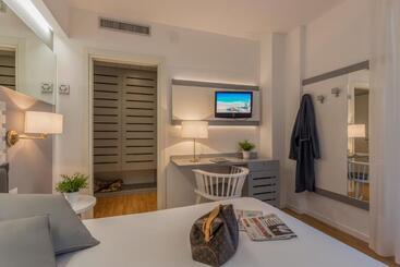 هتل Suite Erica Lignano