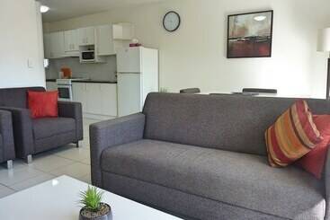 Jadran Motel & El Jays Holiday Lodge