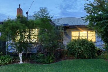 Sun Centre Motel