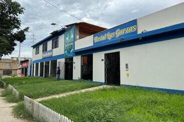 هتل Hostal Las Garzas