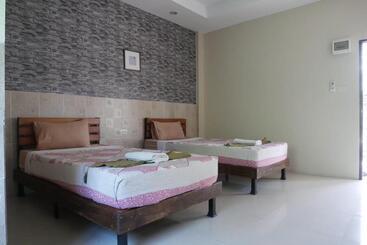 هتل โรงแรมแม่วังรีสอร์ท