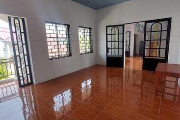 هتل Villa Tropica