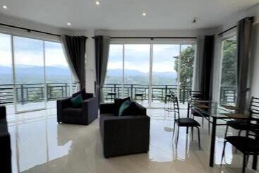 تختخواب و صبحانه Dream House Residence