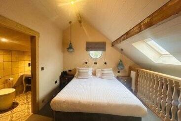 هتل Bushmills Townhouse
