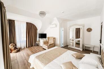 هتل Complex Vila Rania