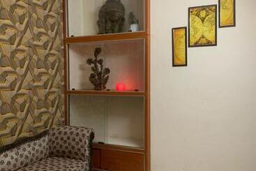 هتل Gorakhnath Guest House