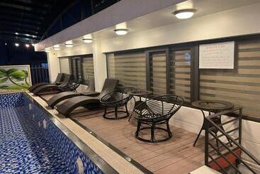 Khách Sạn Moonlight   Sen Biển Hotel   Lc Sầm Sơn