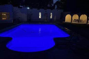 پانسیون 161 Blenheim Rd