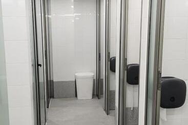 Weflow Youth Hostel   Shanghai People S Square Jing An Joy City