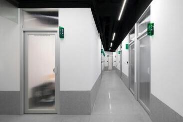 Weflow Youth Hostel   Shanghai People S Square Jing An Joy City