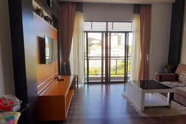 Cthomestay @ Nova Highland