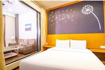 Cthomestay @ Nova Highland