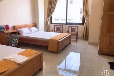 هتل Khách Sạn Trường Kiều