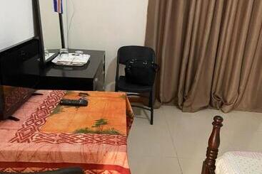 هتل Room In Achada São Filipe, Praia