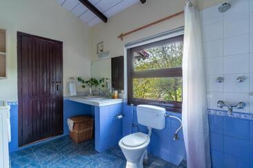 هتل Sojourn With Nyoli 3bhk Villa