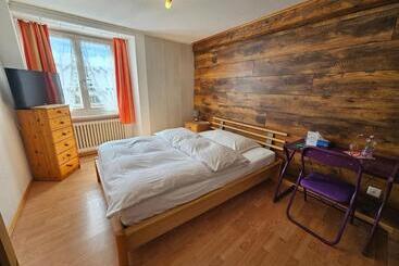 فندق Taverne Zur Linde