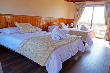 استراحتگاه Safari Lodge