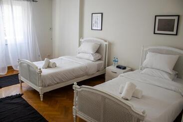 Chez Riche Luxury Serviced Apartment 52