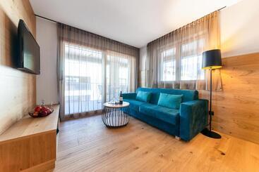 Rienz Alpine City Suites