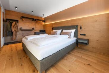 Rienz Alpine City Suites