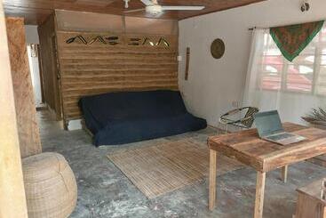 هتل Hostel Nugeku