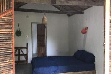 هتل Hostel Nugeku