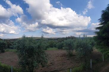 هتل Private Farm  Kingdom Of Stone  1km Fluvial Beach