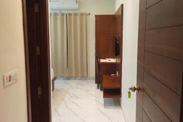 هتل The Amur Falcon Inn & Resorts