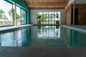 هتل Vakantiewoning De Worfthoeve