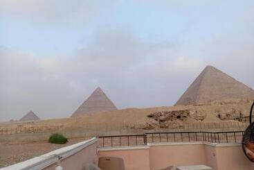 پانسیون Grensha Guest House Inn