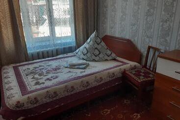 پانسیون Guest House Lola