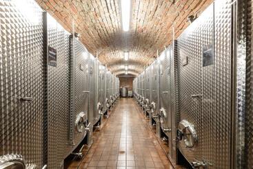 پانسیون Terra Wylak Winery