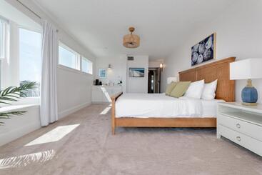 11 North Jacksonville Beach