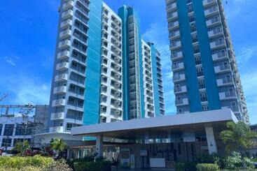 Comfy Unit With Fast Wifi Along Lacson St
