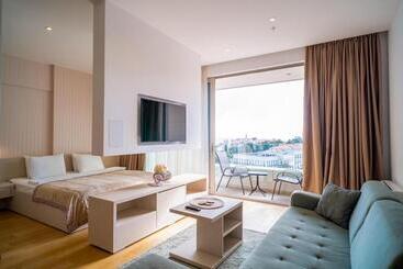 هتل Budva Center Suite