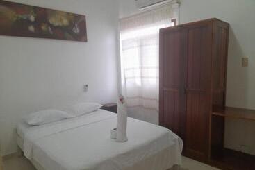 בית מלון כפרי Doral Inn