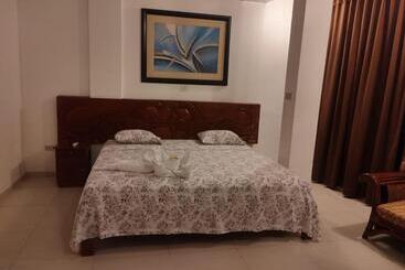 בית מלון כפרי Doral Inn