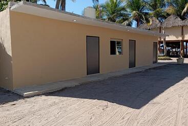 هتل Habitaciones En San Blas, Aloha Beach Club
