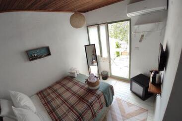 هتل Kidoni Macaron Guesthouse