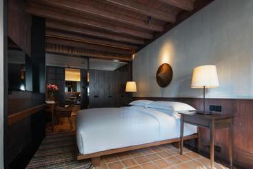 هتل Lijiang Ancient City Anyu