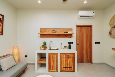 هتل Samawa Living