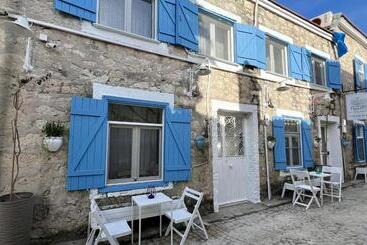 İmerek Taş Ev Otel Alaçatı